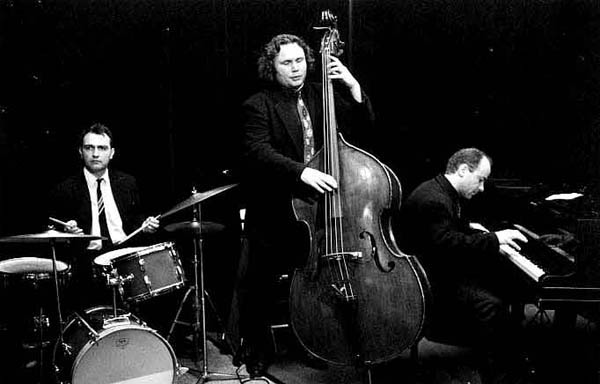 MANZECCHI TRIO Christoph Sprenger (Kontraba&szlig;) und Marcel Schefer (Klavier)